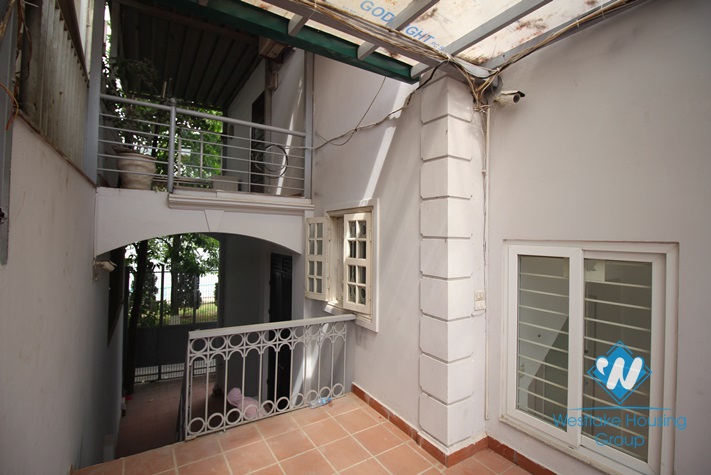 Beautiful house on the lakeside with splendid lakeview